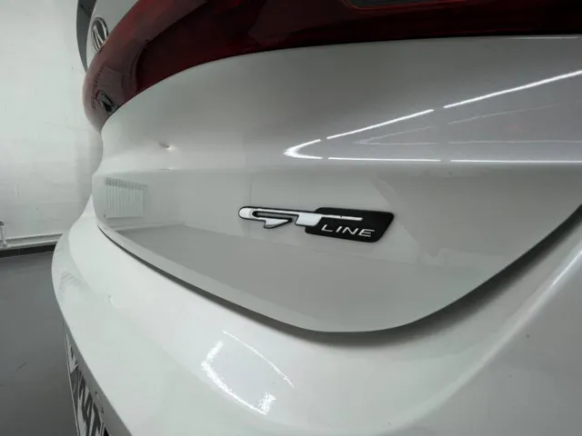 KIA K5 - фото 9