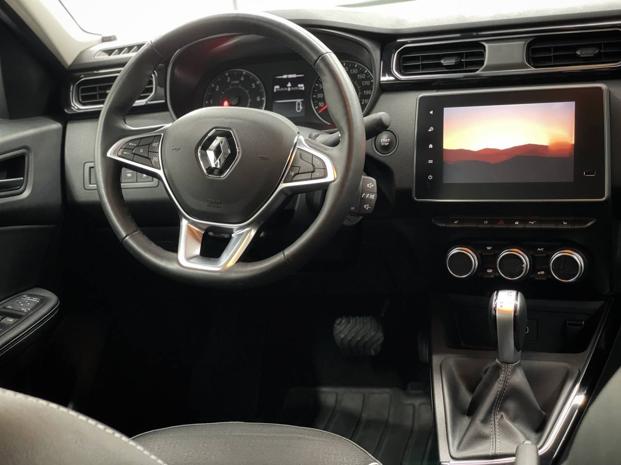 RENAULT ARKANA - фото 7