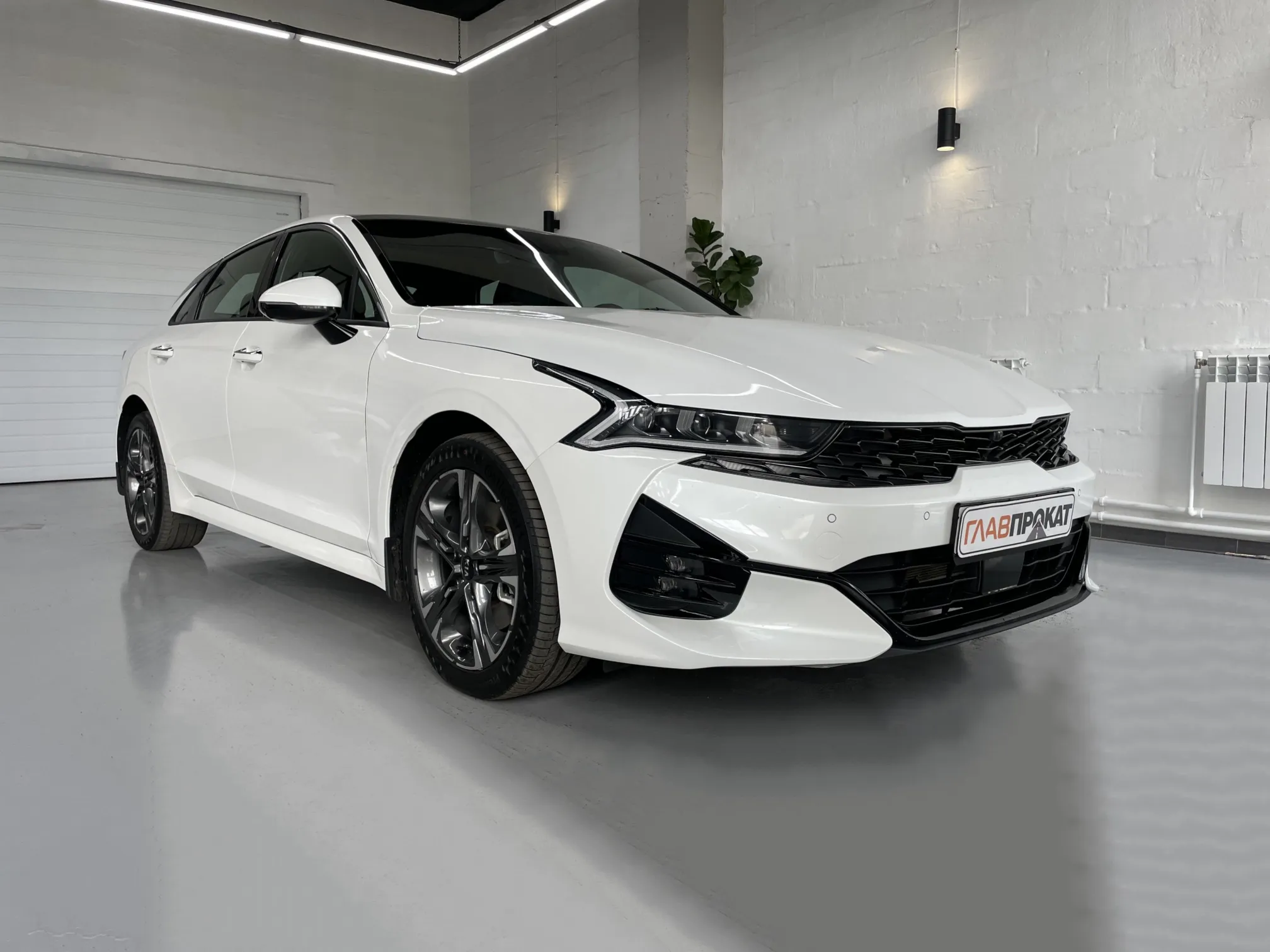 KIA K5 - фото 4